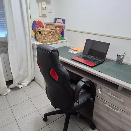 T3 Spacieux Lumineux Jardin Et Proche Du Tram Apartment *
